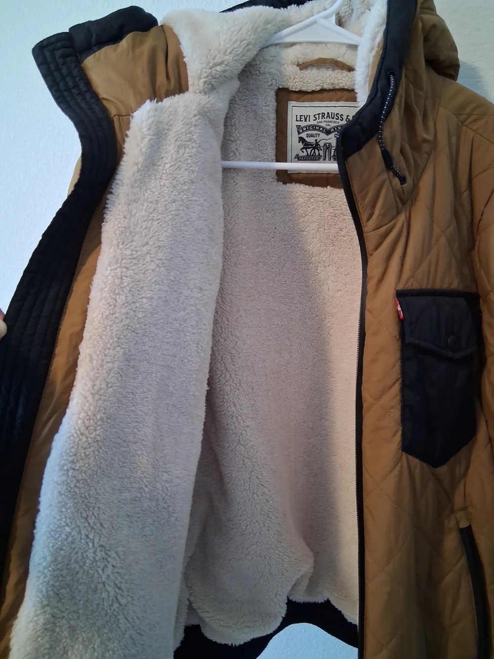 Levi's Men's Quilted Sherpa-Lined Brown Jacket - Picture 2 of 9